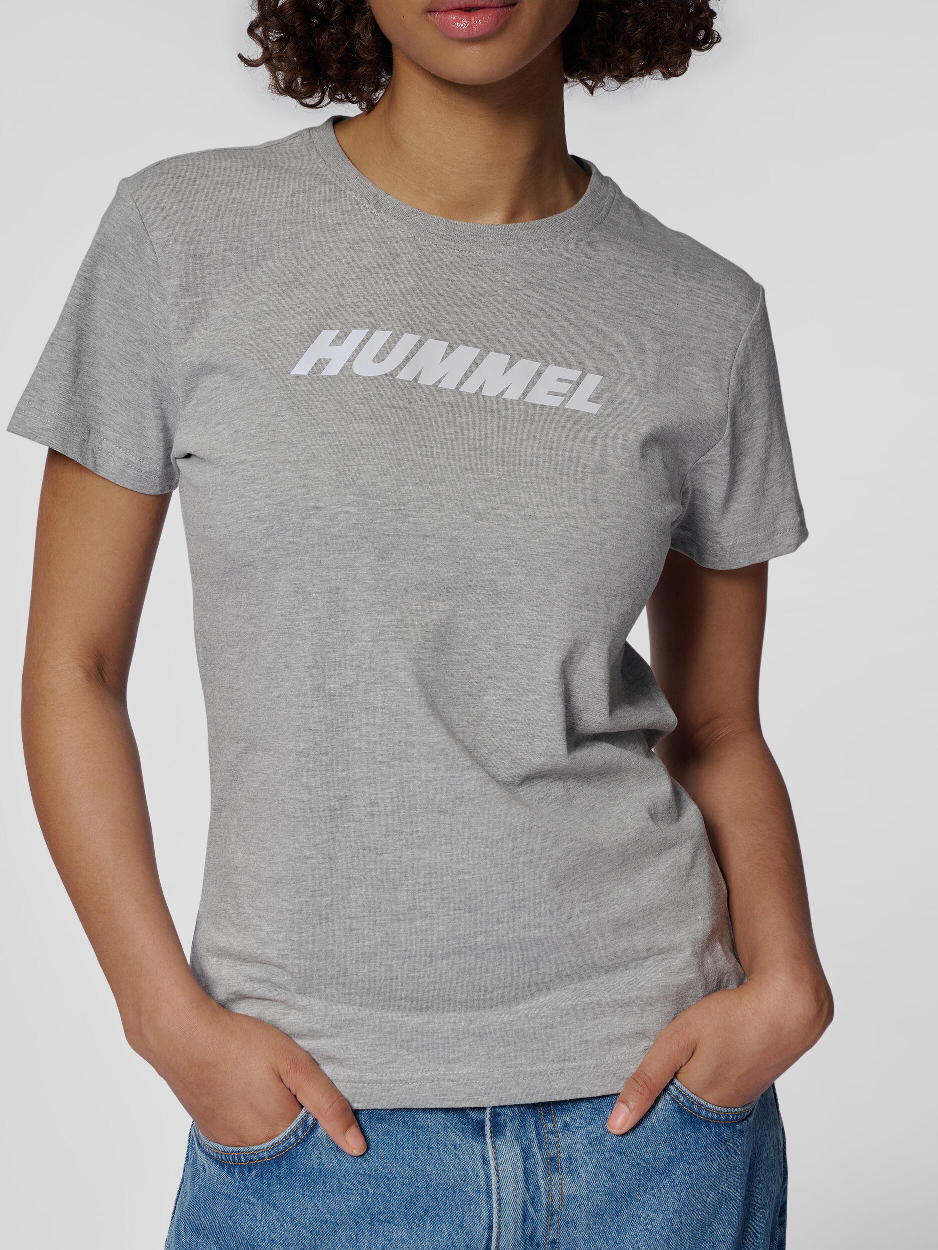 T-shirt da donna con logo Hummel Elemental 4/7