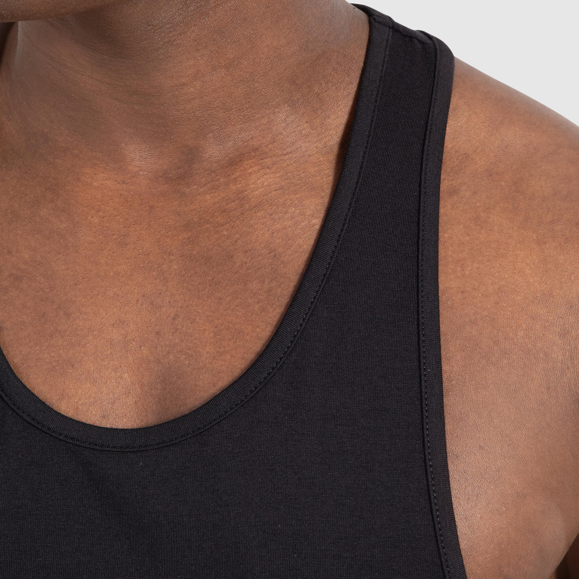 Herren Stringer Top Florian Schwarz 4/6