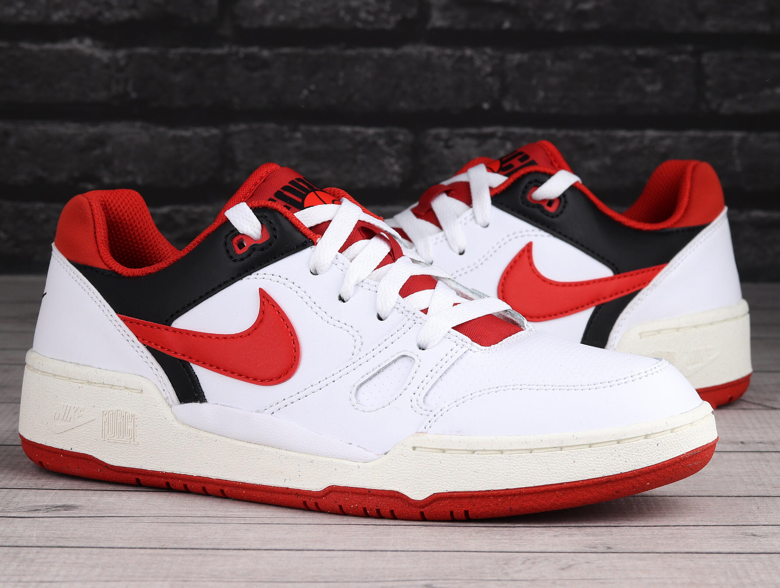 Buty męskie sportowe sneakersy Nike FULL FORCE LO 2/7