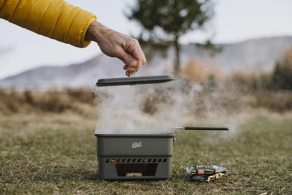 Kuchenka z garnkiem do turystyki Esbit Solid Fuel Cookset