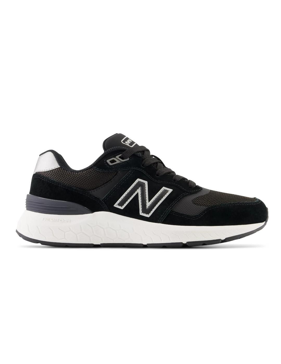 NEW BALANCE picture