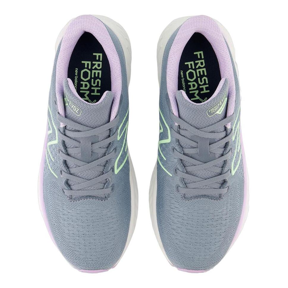 Kobieta bieganie buty oddychające New Balance Fresh Foam X Evoz