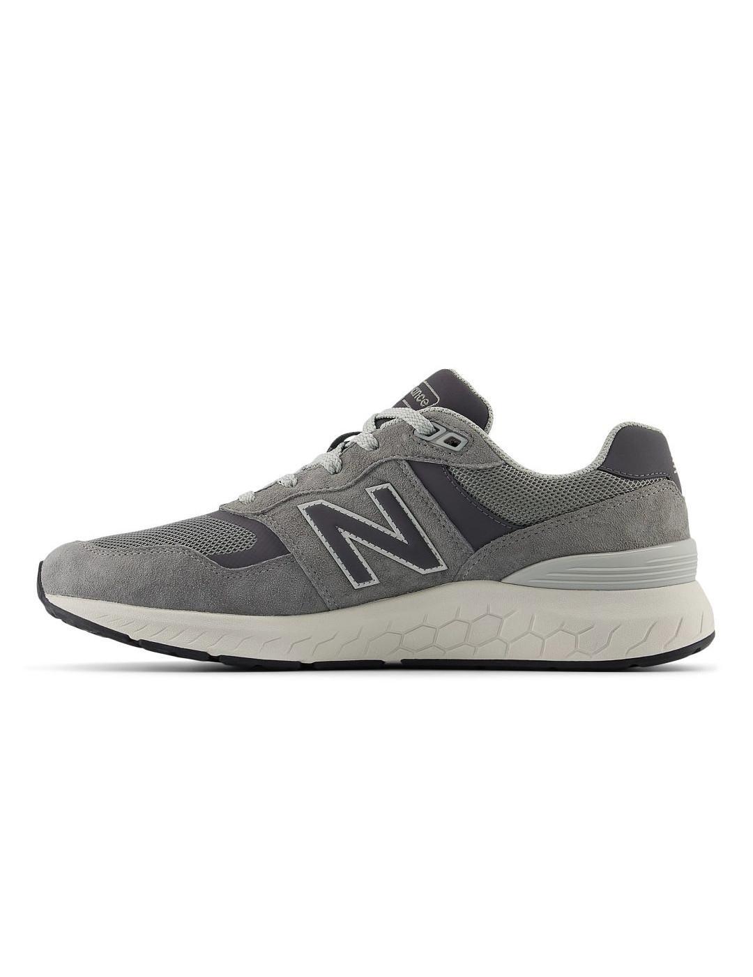 Zapatilla para Hombre New balance  Gris 2/5