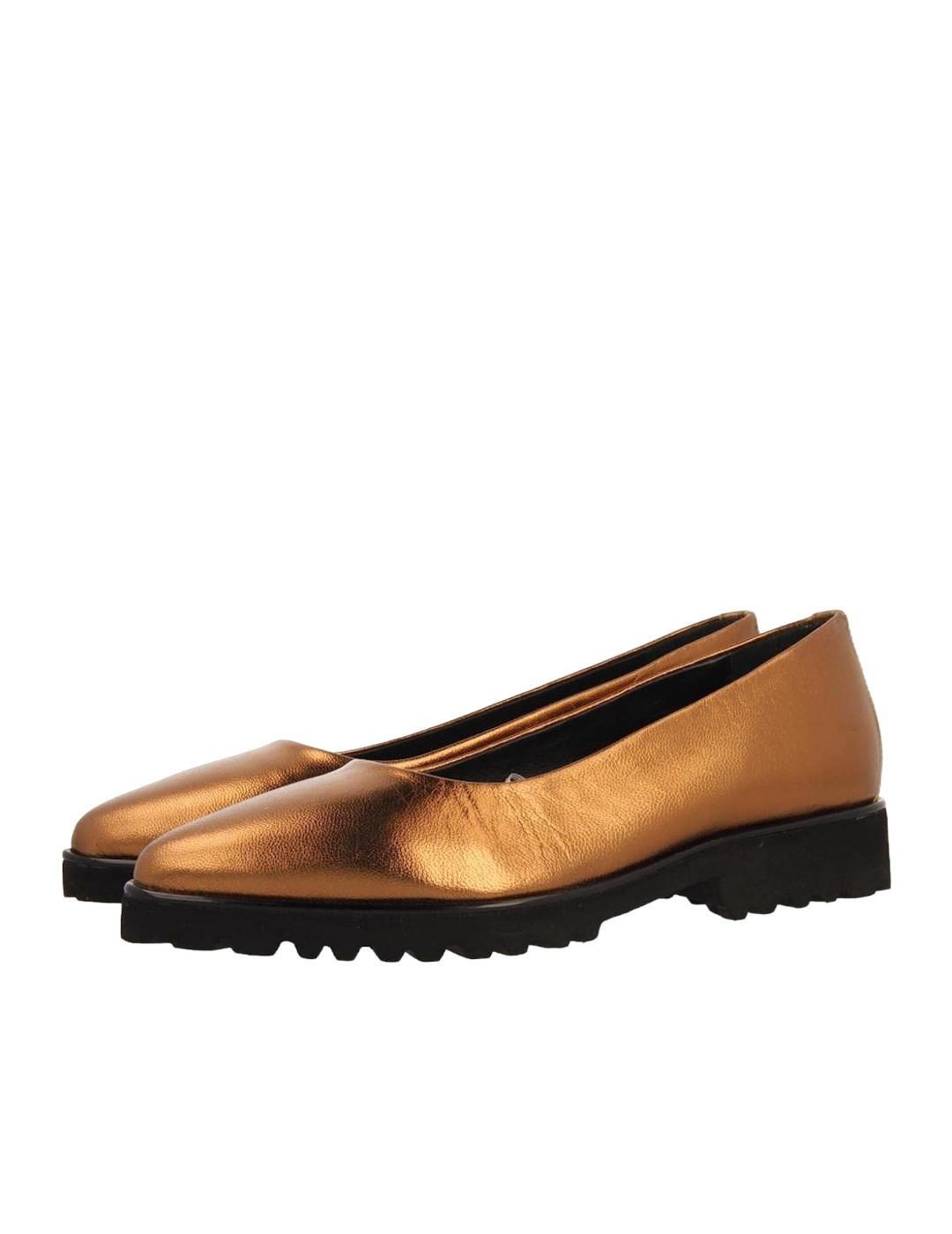 Women's Gioseppo Skrova Copper Sneakers 2/4