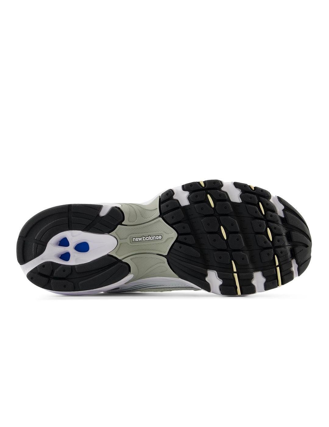 Mode/sportswear pour femme New Balance Blanc 6/6