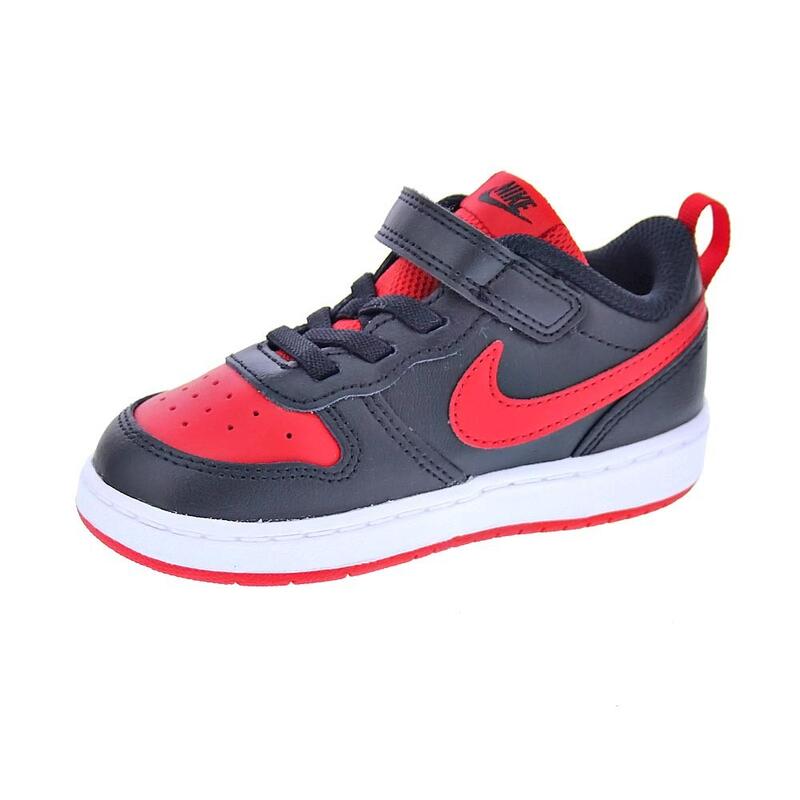 NIKE  Zapatillas modelo Court Borought