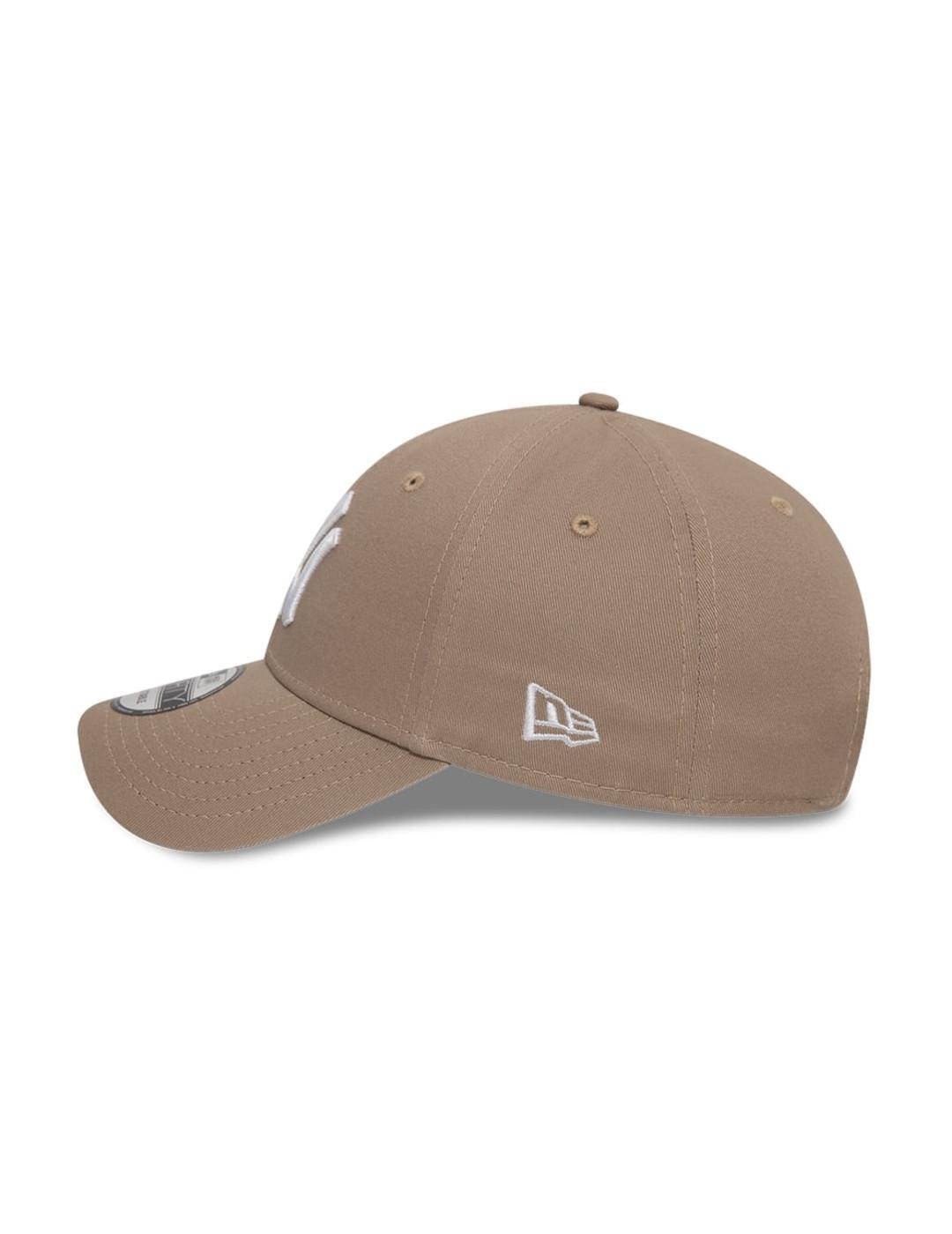 Casquettes et chapeaux pour hommes New Era marron. 4/5