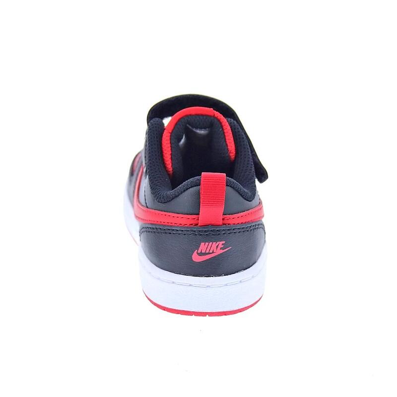 NIKE  Zapatillas modelo Court Borought