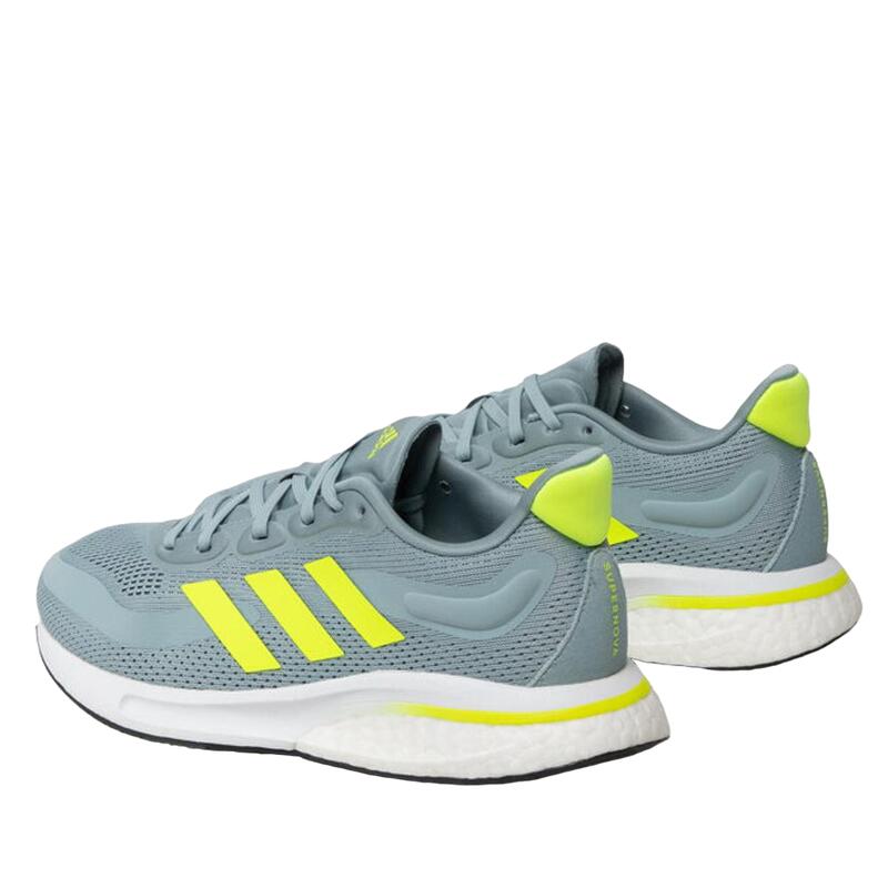 Chaussures de course Hommes Adidas Supernova Gris