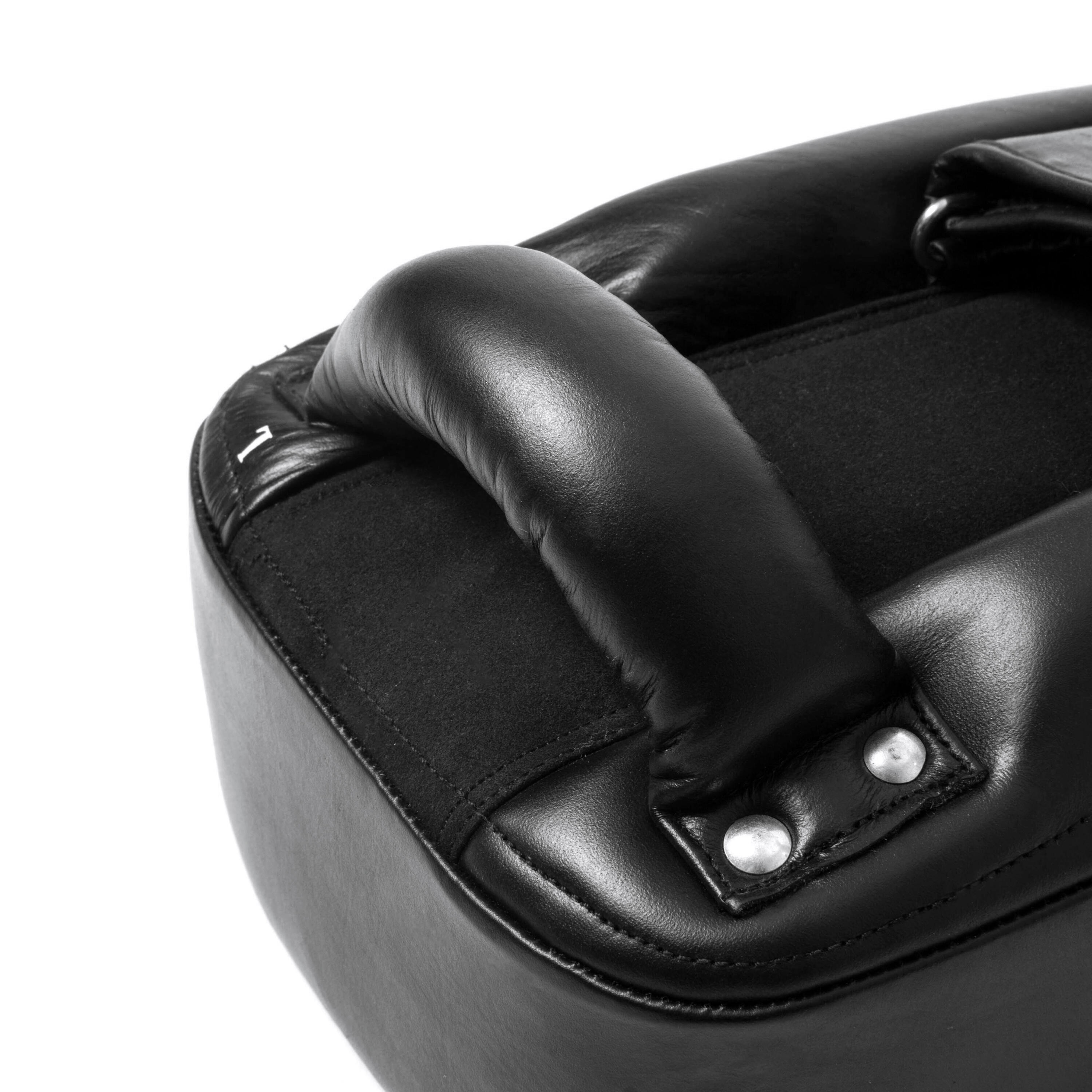 Coussins thaïlandais en cuir Reebok 6/6