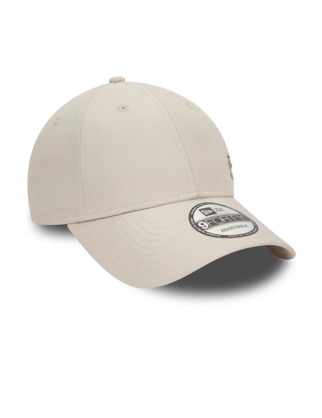 Casquettes et chapeaux pour Homme New Era beige. 3/4