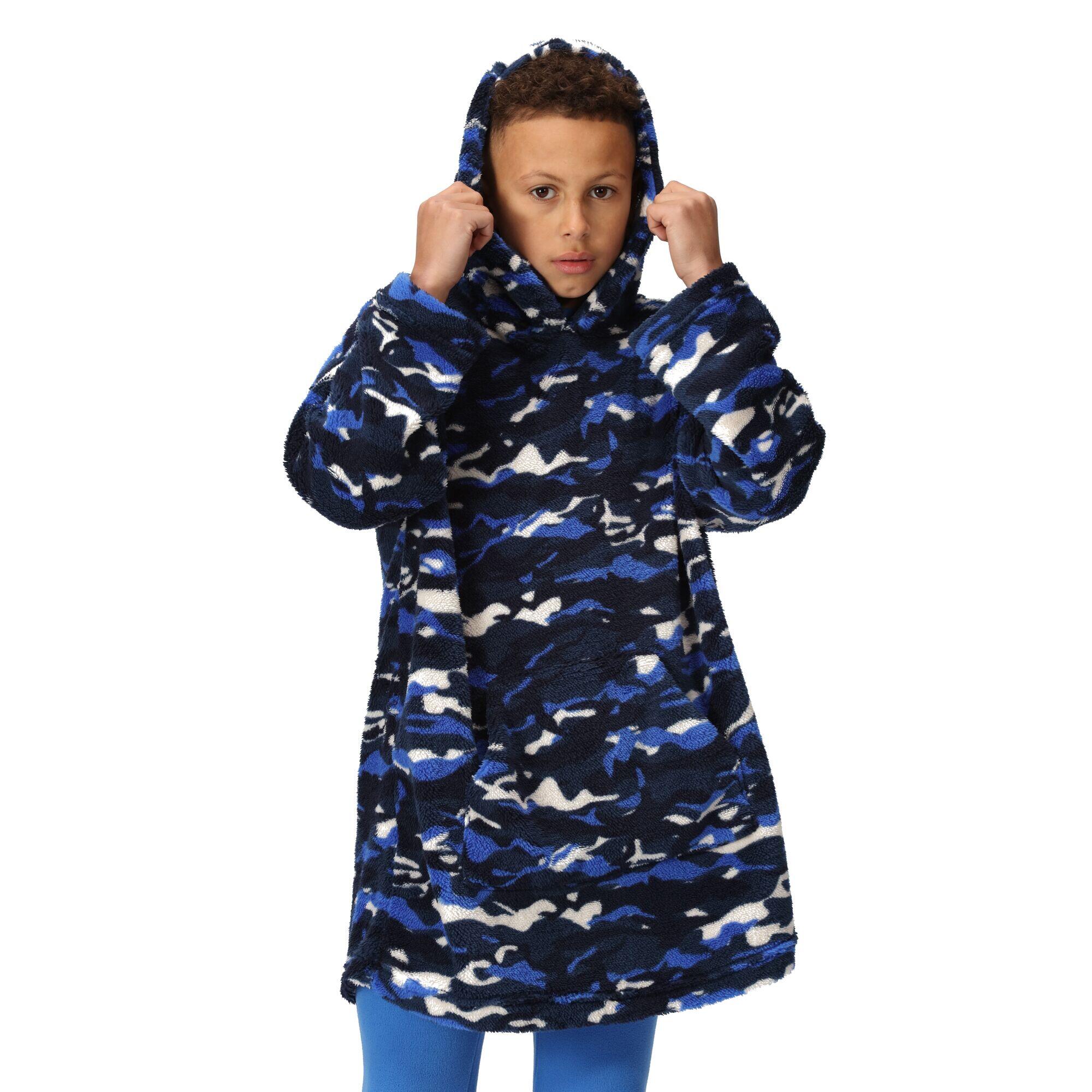 Childrens/Kids Cosy Camo Poncho (Strong Blue) 3/5
