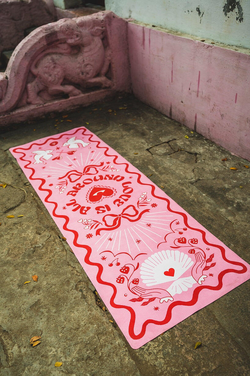 Mata do jogi Moonholi Love z antypoślizgową powierzchnią 2/7