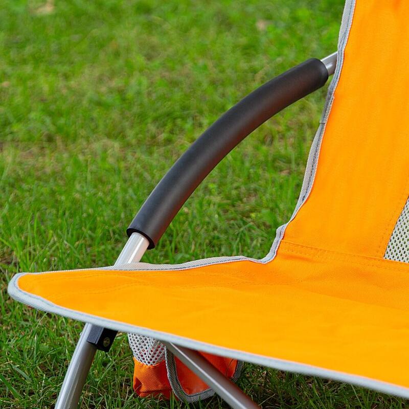 Aktive Chaise de plage pliante orange basse et respirante avec sous-verres