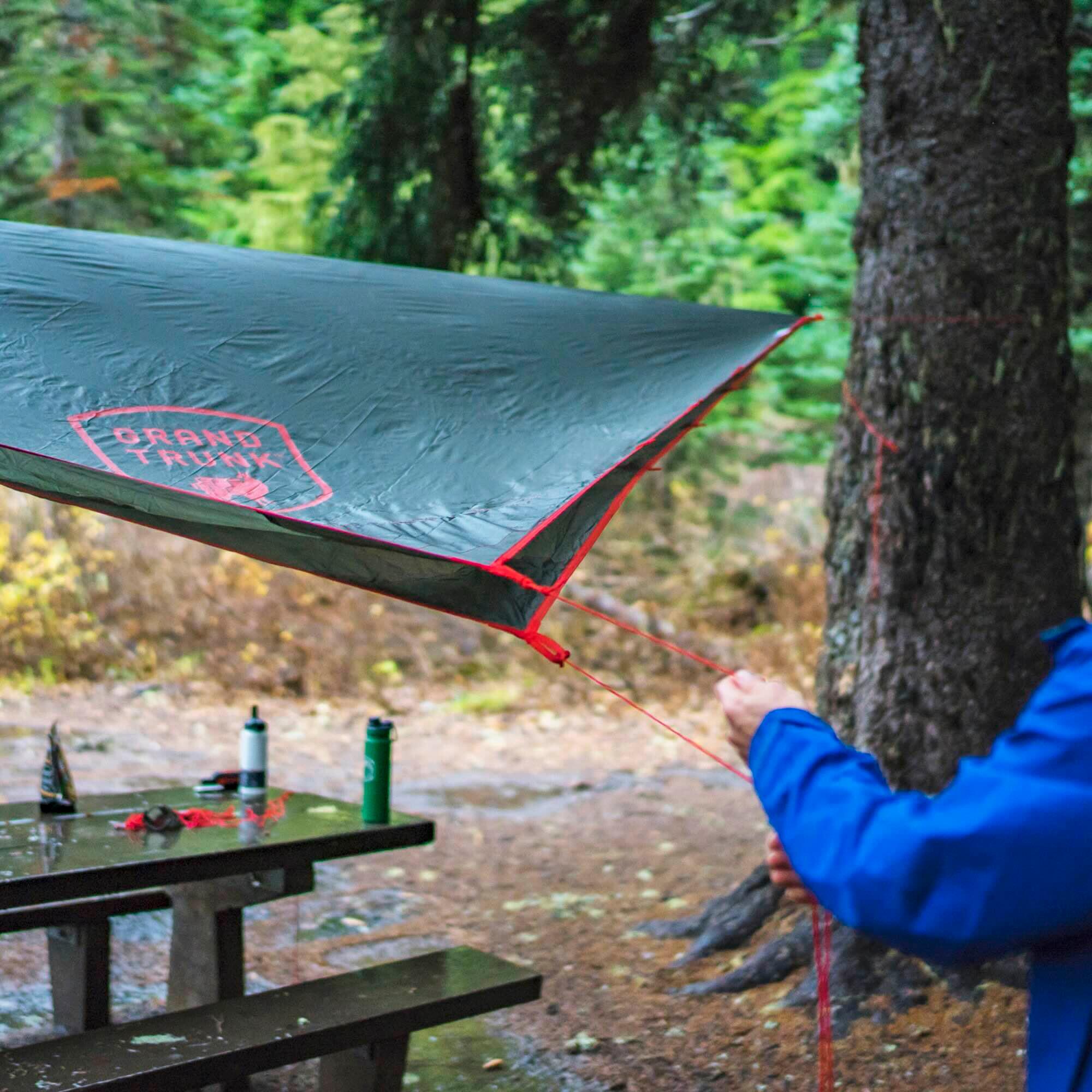 Grand Trunk Abrigo Rainfly and Shelter 2/2