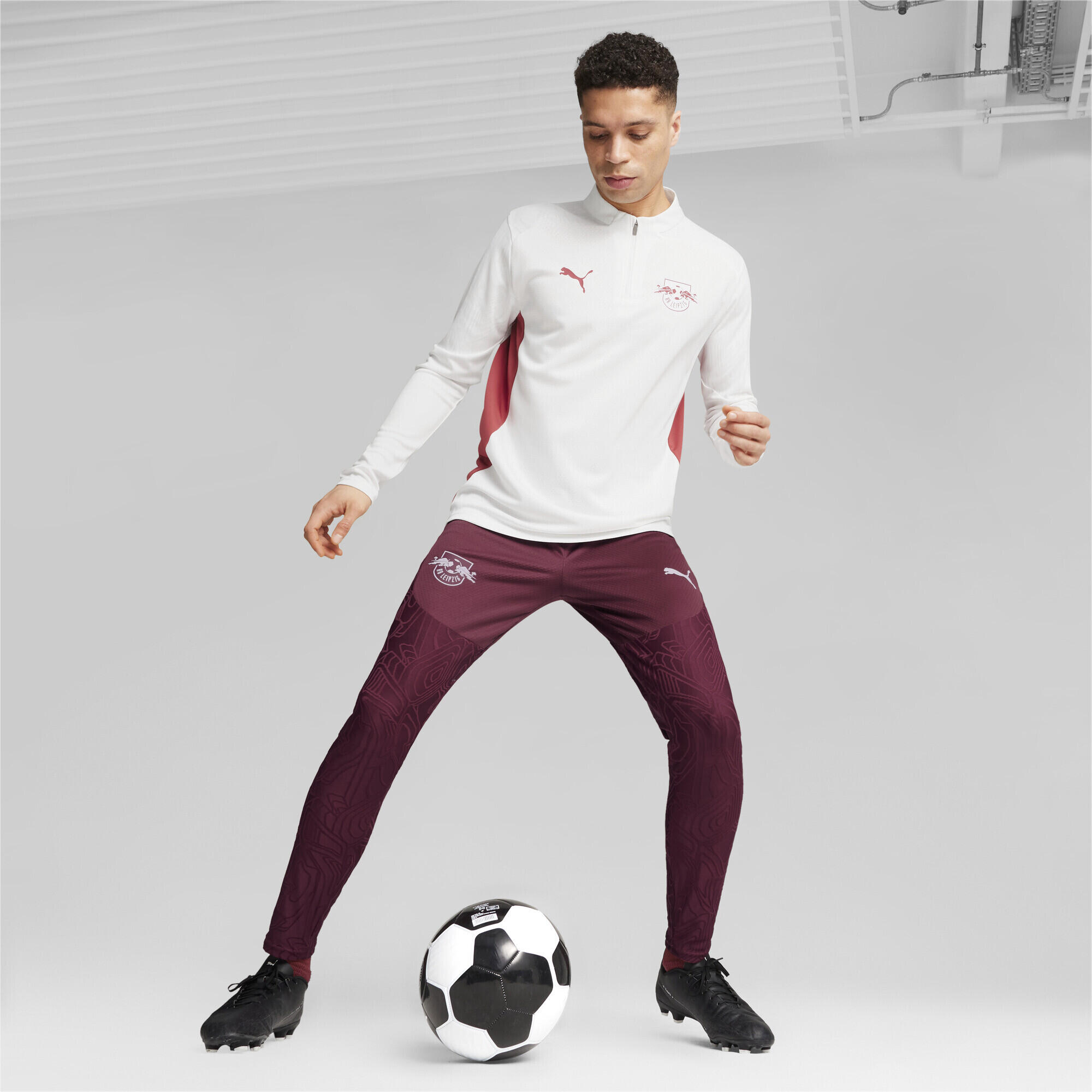 RB Maglia da allenamento con zip a un quarto Leipzig da uomo PUMA White Club Red 4/7