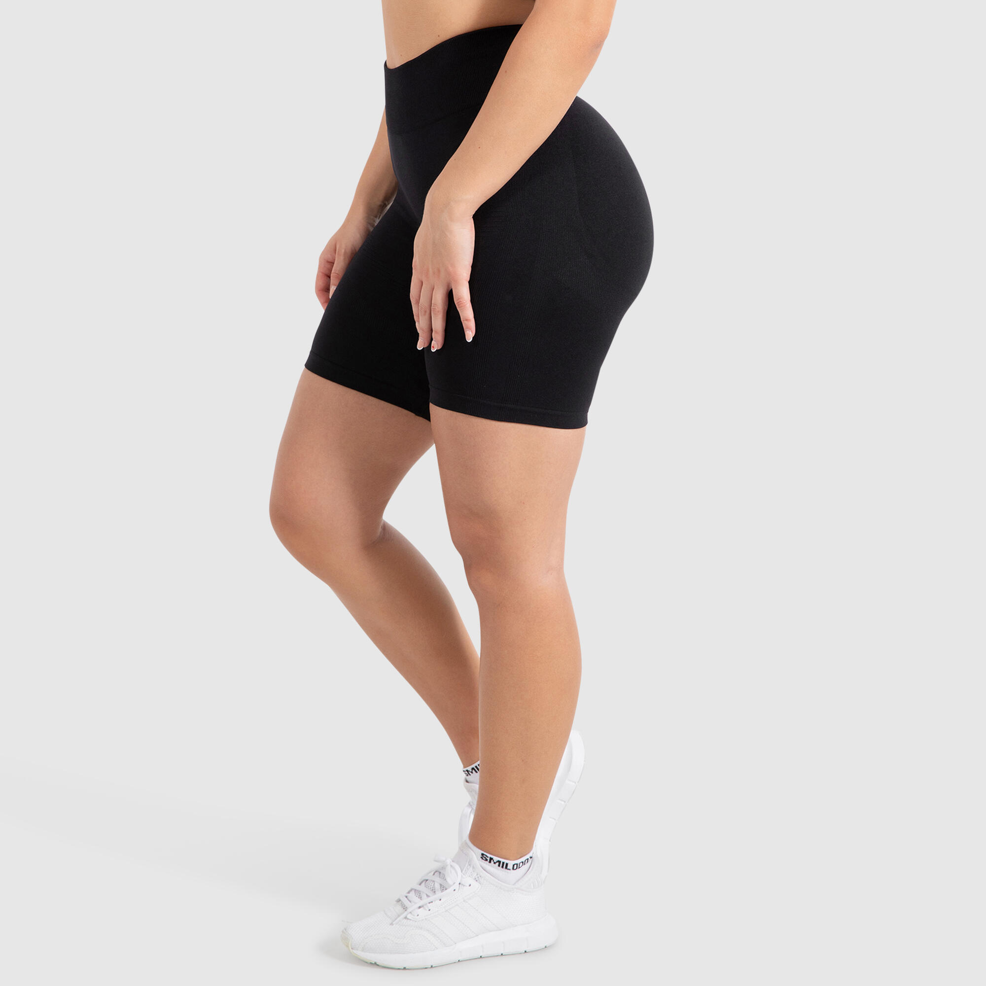 Damen Short Leggings Maria Solid Schwarz 2/6