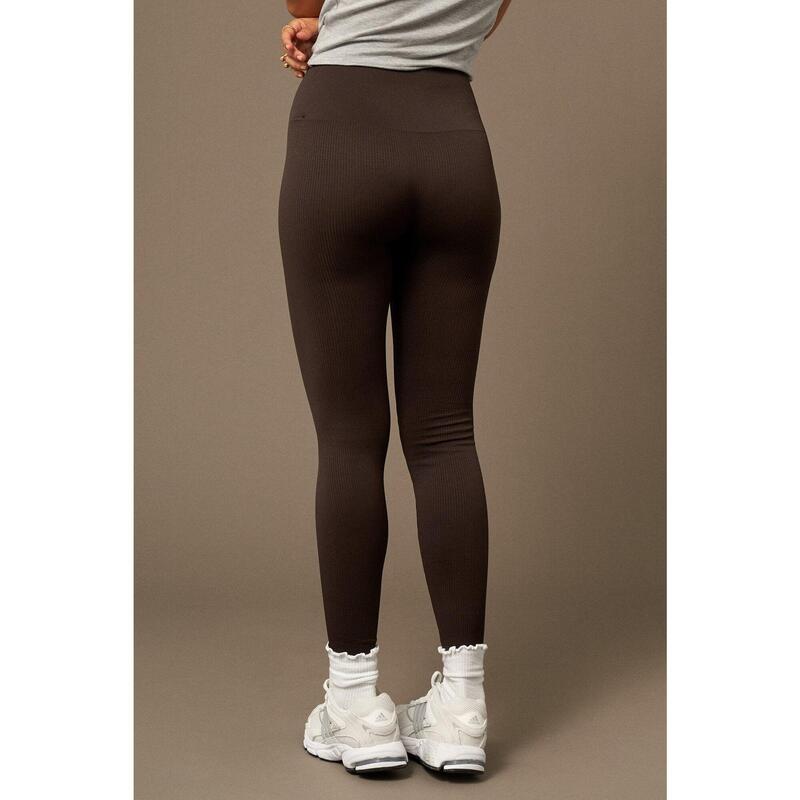 Leggins mujer Legging Beyond Mocha de BELIEVE ATHLETICS