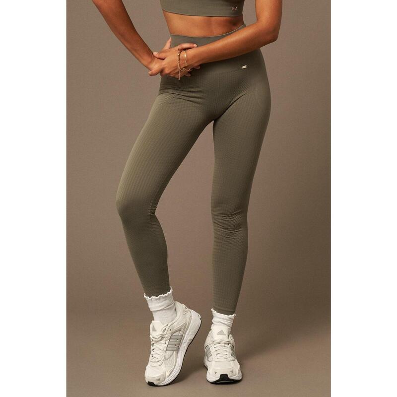 Leggins mujer Legging Flow Caqui de BELIEVE ATHLETICS