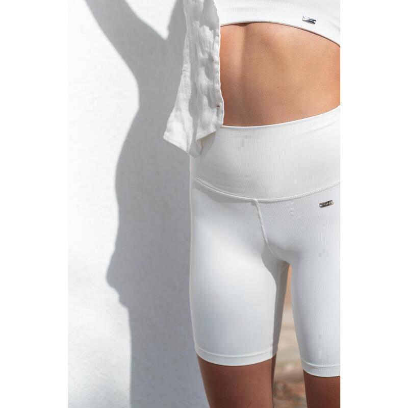 Beverly Hills Biker en Blanco Perla de BELIEVE ATHLETICS