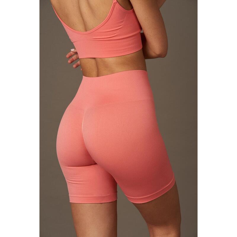 Bliss Biker Push-Up en Shell Pink de BELIEVE ATHLETICS