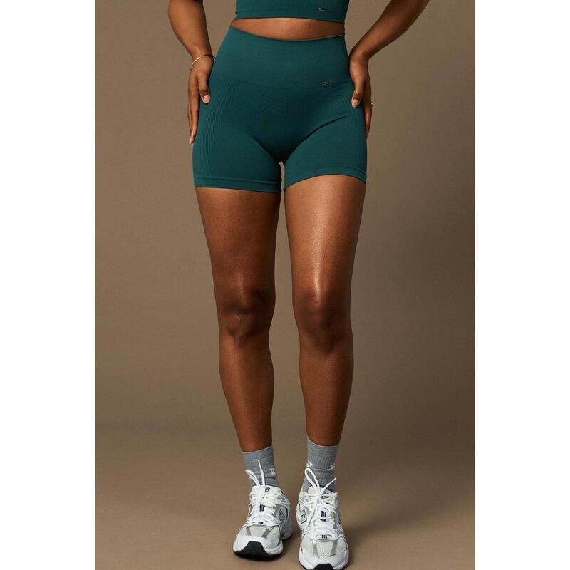 Bliss Short en Pine de BELIEVE ATHLETICS