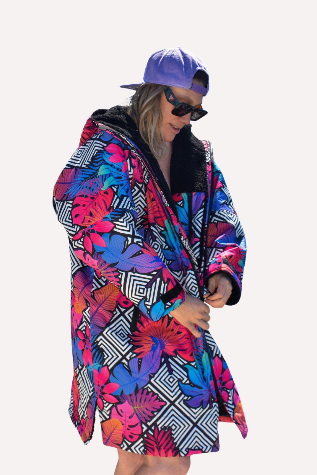 Big Poppa with Black Sherpa Changing Robe 4/5