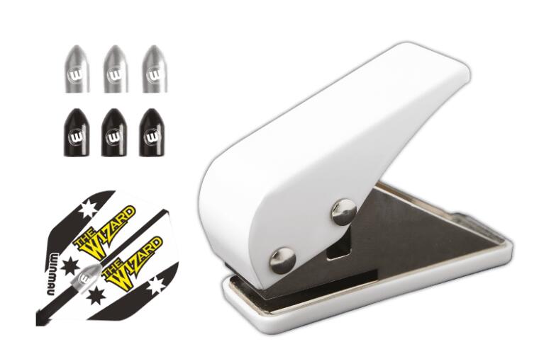 Winmau Dart Board Wizlock Darts Flight Punch and Black Caps