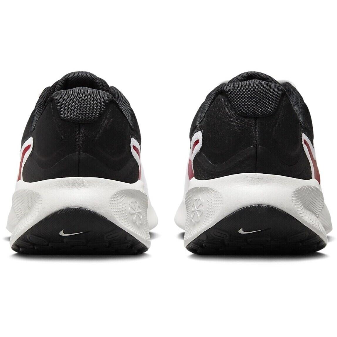 Baskets Nike Revolution 7, Blanc, Hommes 4/7