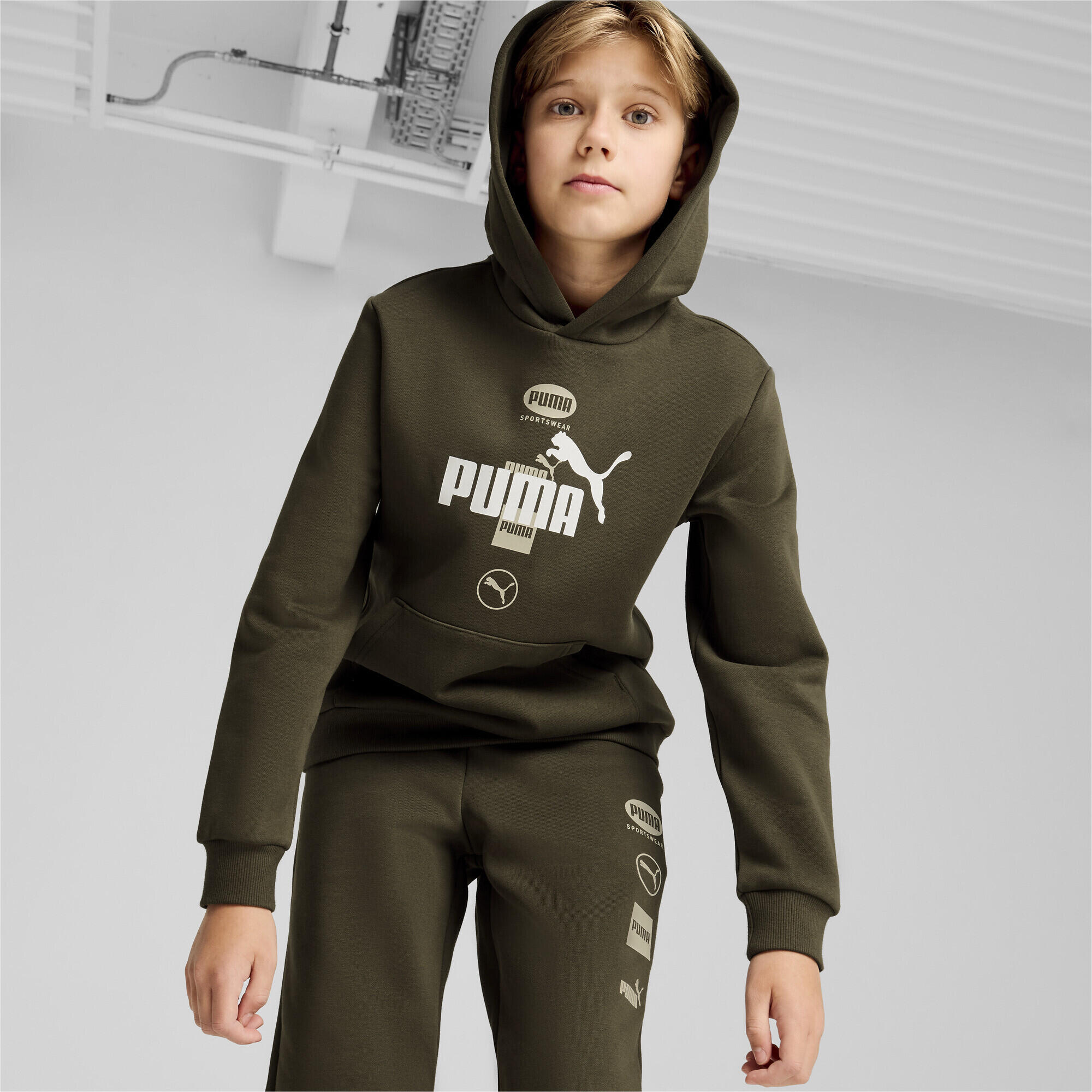 Młodzieżowa bluza z kapturem i grafiką PUMA POWER PUMA Dark Olive Green 3/6