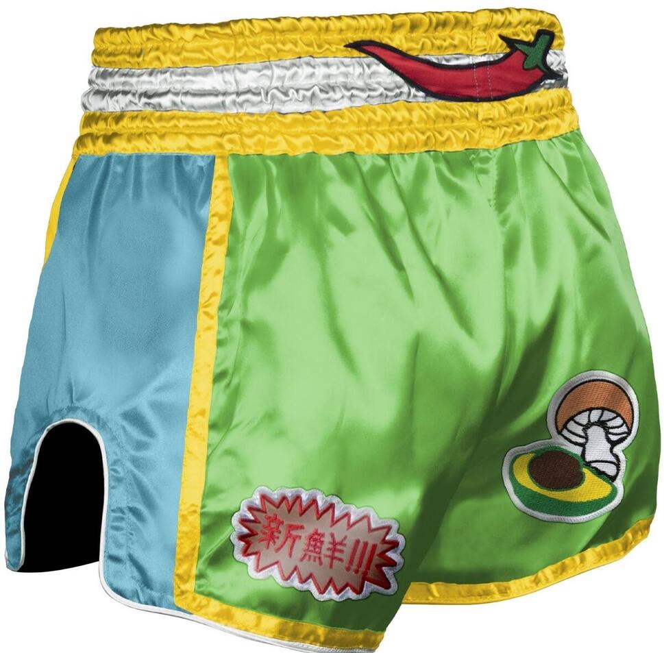 8 Weapons Spodenki Muay Thai Yummy Zielone