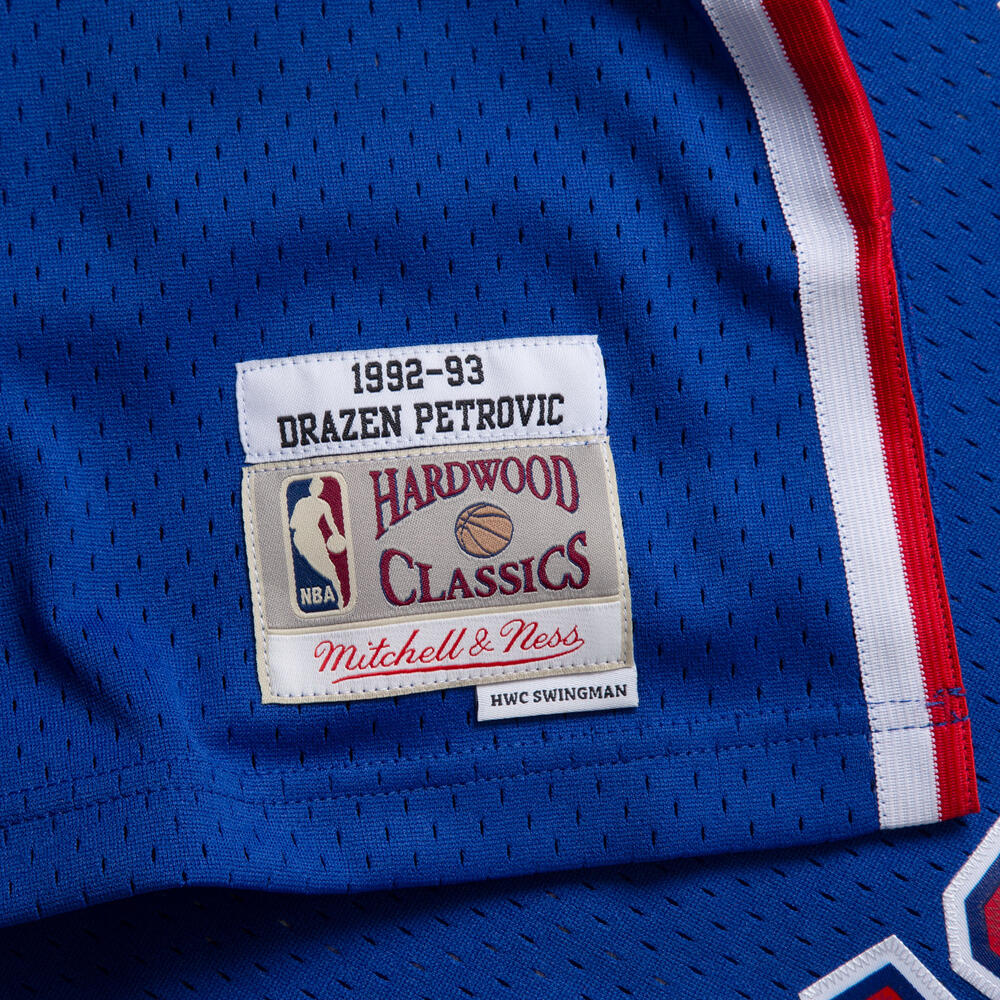 Camiseta de baloncesto Mitchell & ness modelo SMJYGS18183-NJNROYA92D para hombre 3/4