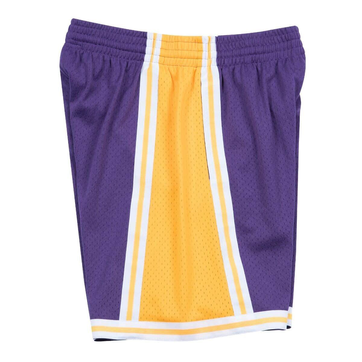 Short Los Angeles Lakers nba 2/4