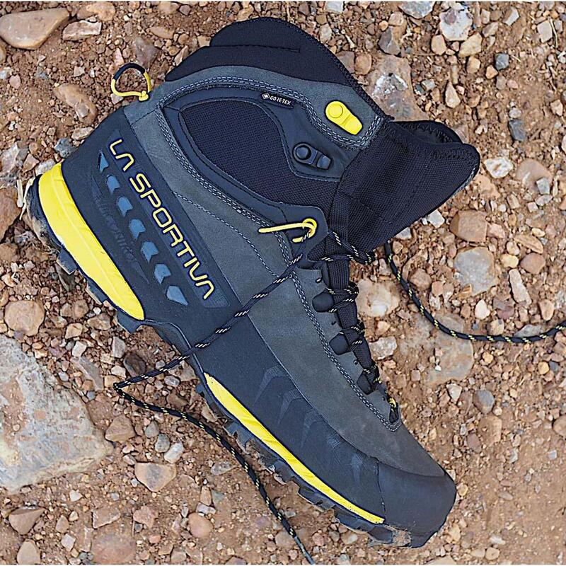 Botas de Montaña y Trekking para Hombre La Sportiva Tx5 Gtx Carbón Yellow