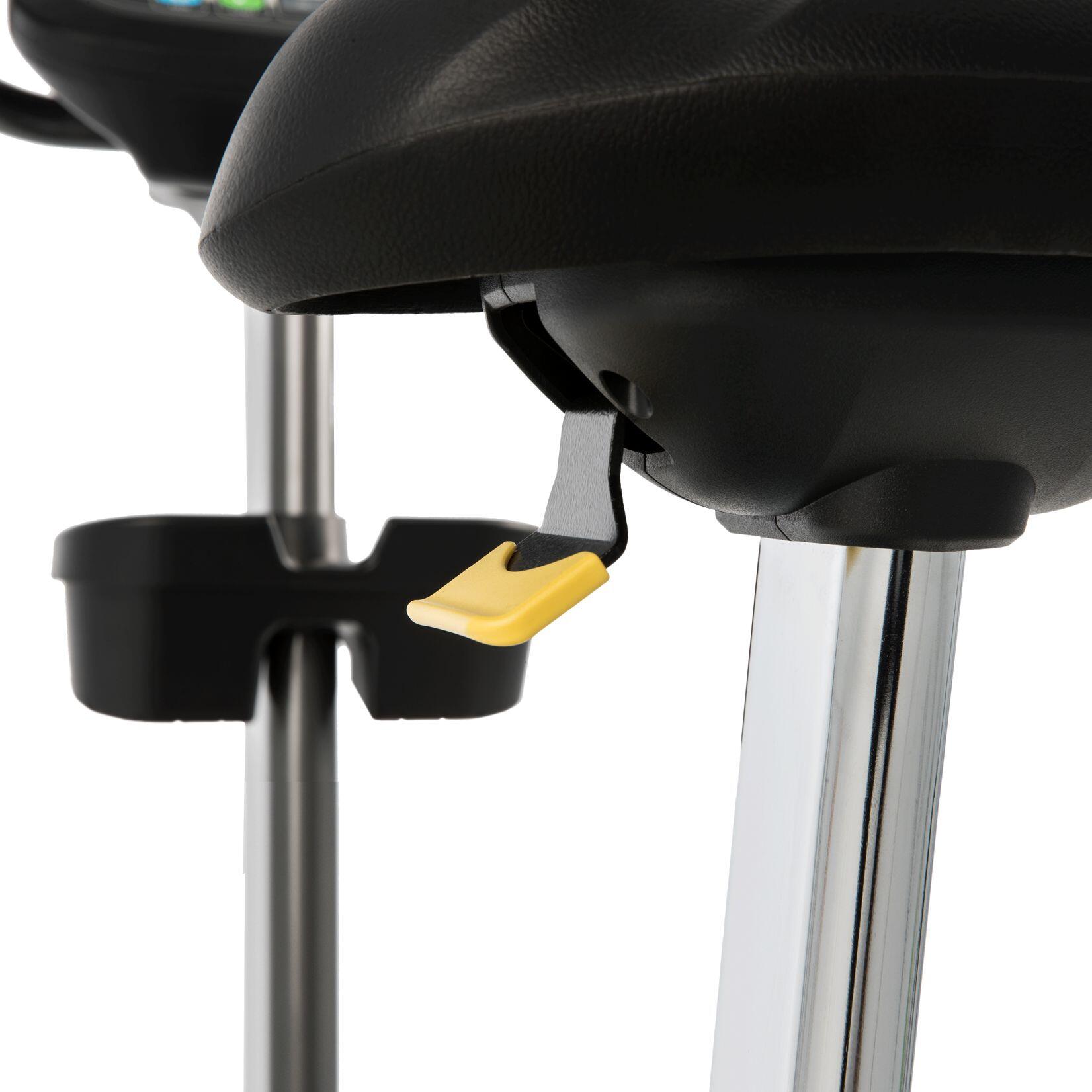 Professionele hometrainer met entertainment console - Spirit Fitness CU900TFT 6/8