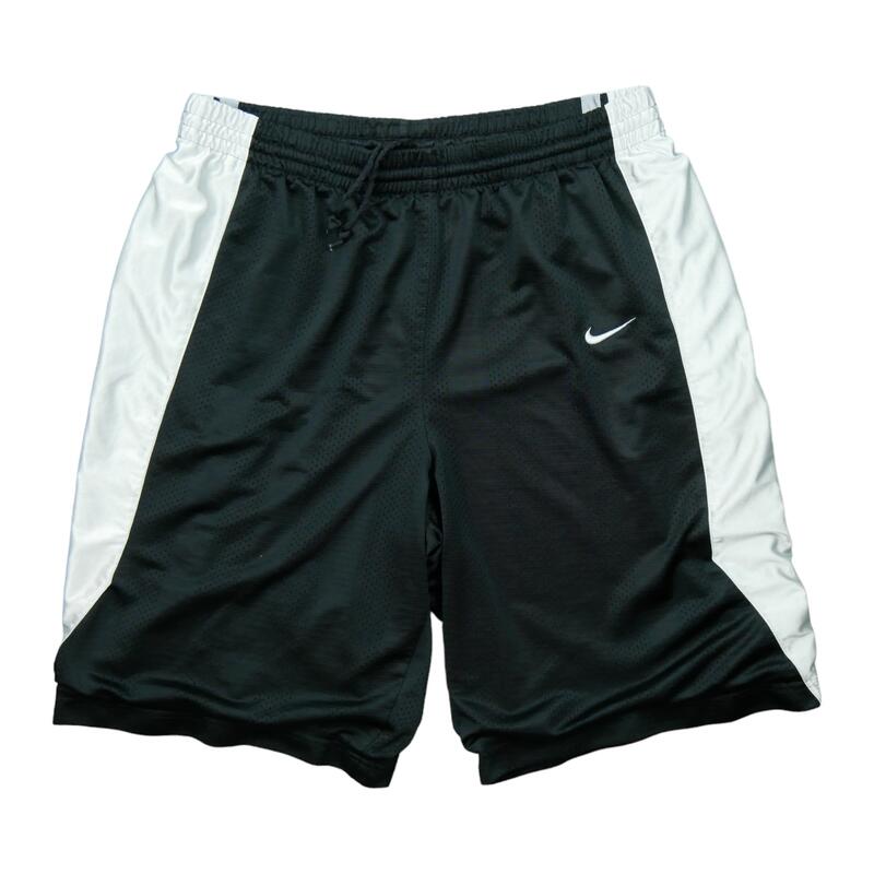 Segunda Vida - Pantalones cortos deportivos Nike - Muy Bueno