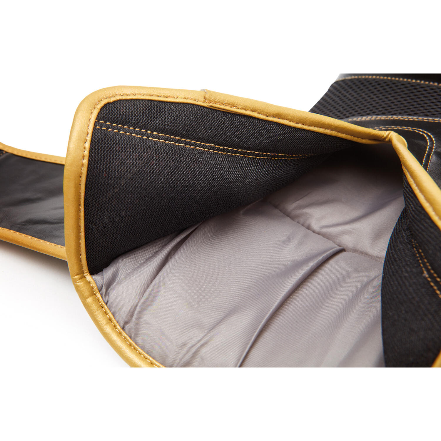 Reebok Boxing Gloves - Black and Gold 4/7