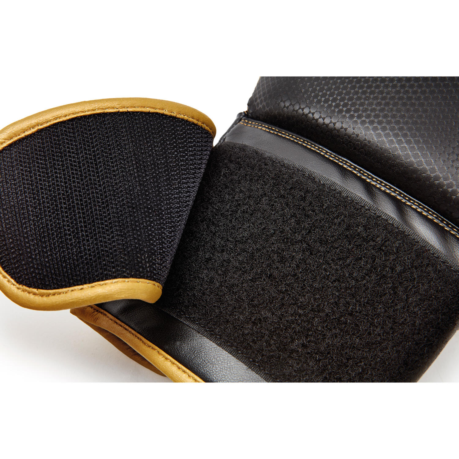 Reebok Boxing Gloves - Black and Gold 5/7