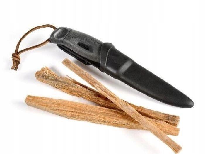 Nóż survivalowy z krzesiwem i rozpałką 3/7