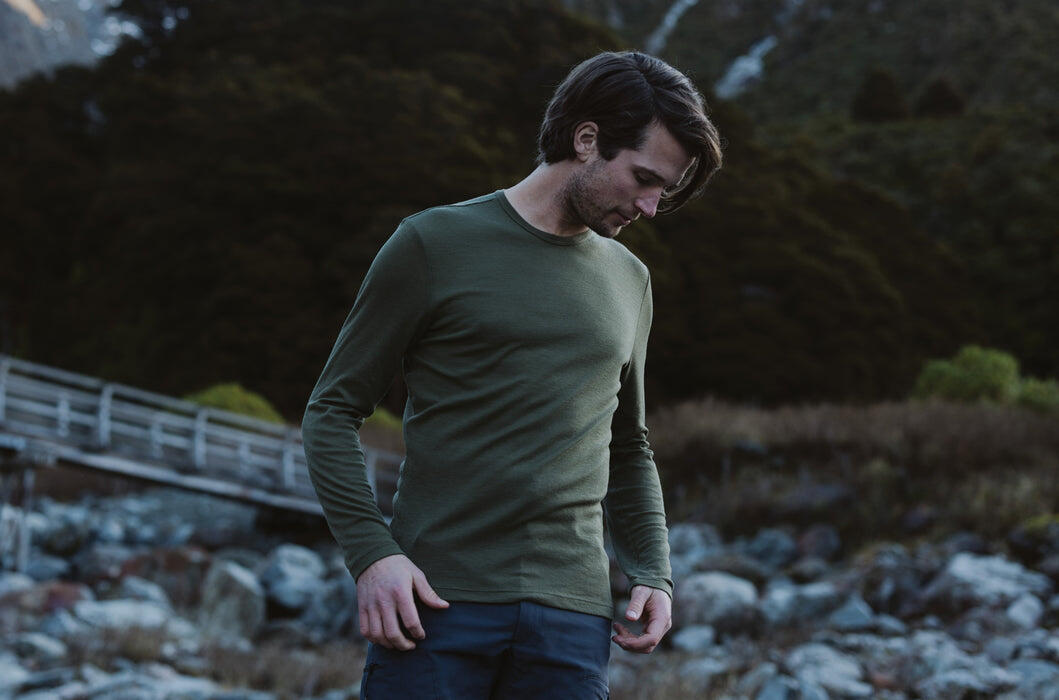 Men's Icebreaker Everyday 175 Merino Wool Long Sleeve Crewe Base Layer 2/3