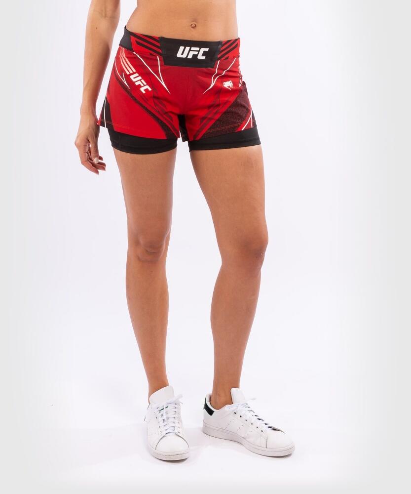 Short da combattimento UFC Venum Rosso mezza coscia 7/8