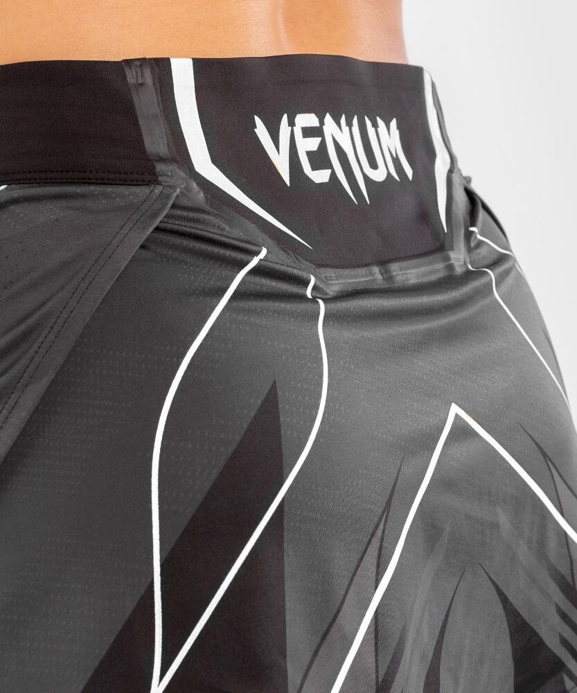 Gonna-Short UFC Venum Fight Night nera, pantaloncino a compressione 7/8