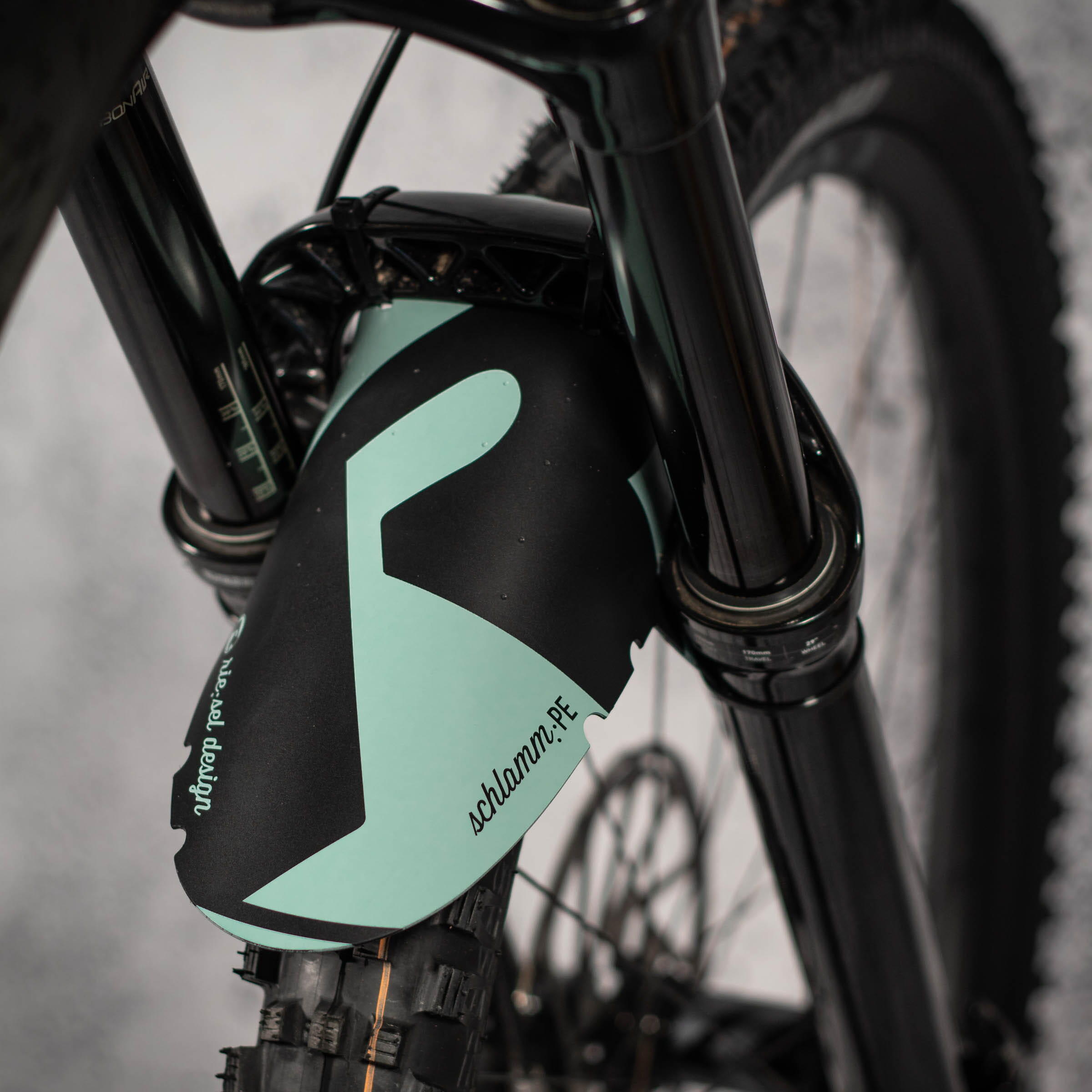 Vorderer Kotflügel Riesel Design Schlamm PE 2/7