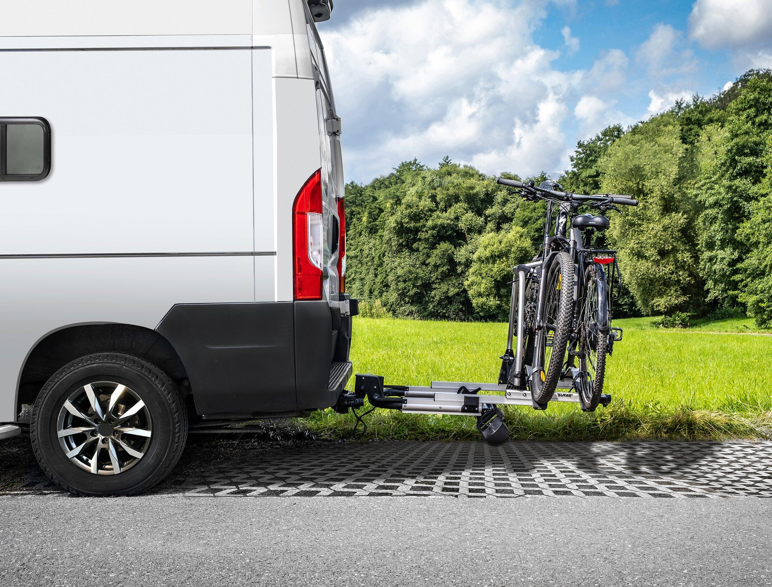 Fahrradträger auf der Anhängerkupplung Plattform 2 Velos Eufab Sd260 5/7