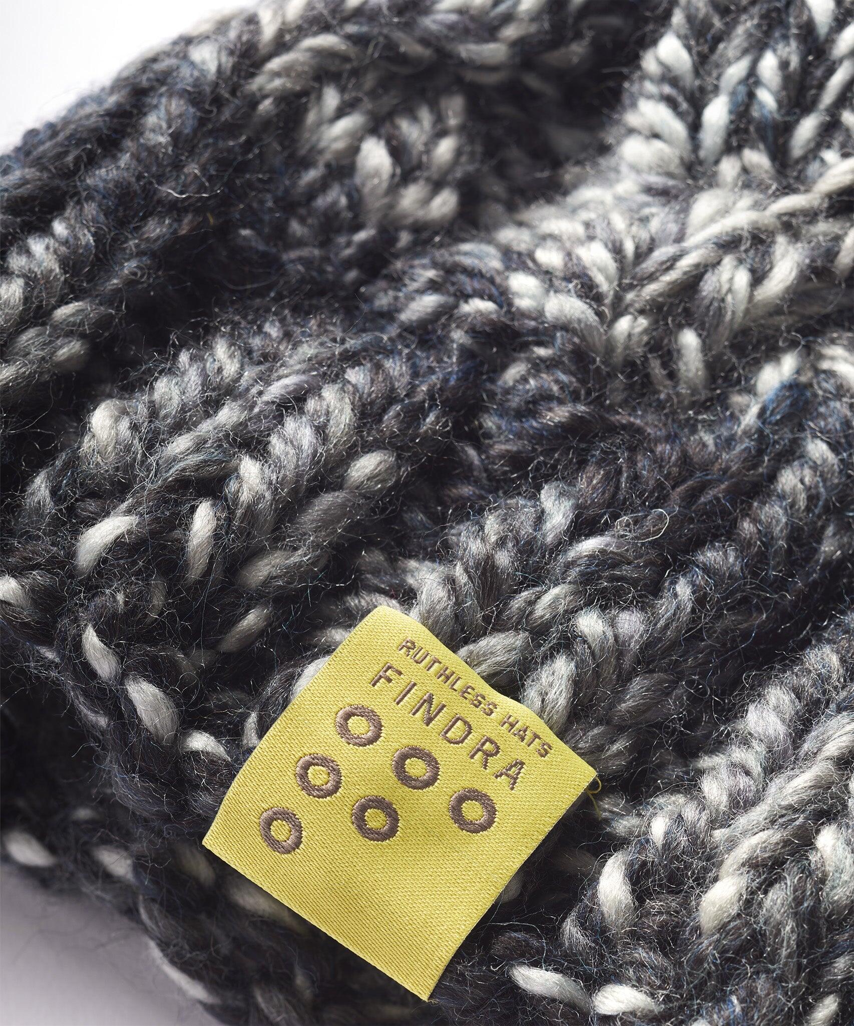 Merino Blend Cable Bobble Hat 2/3