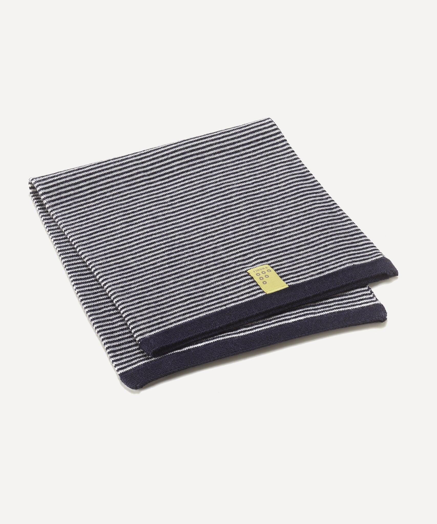 Betty Merino Fine Stripe Neck Warmer 2/4