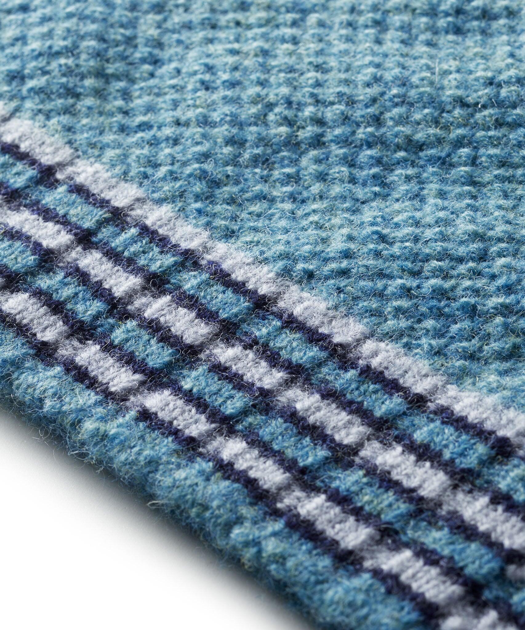 Betty Lambswool Beanie 2/3