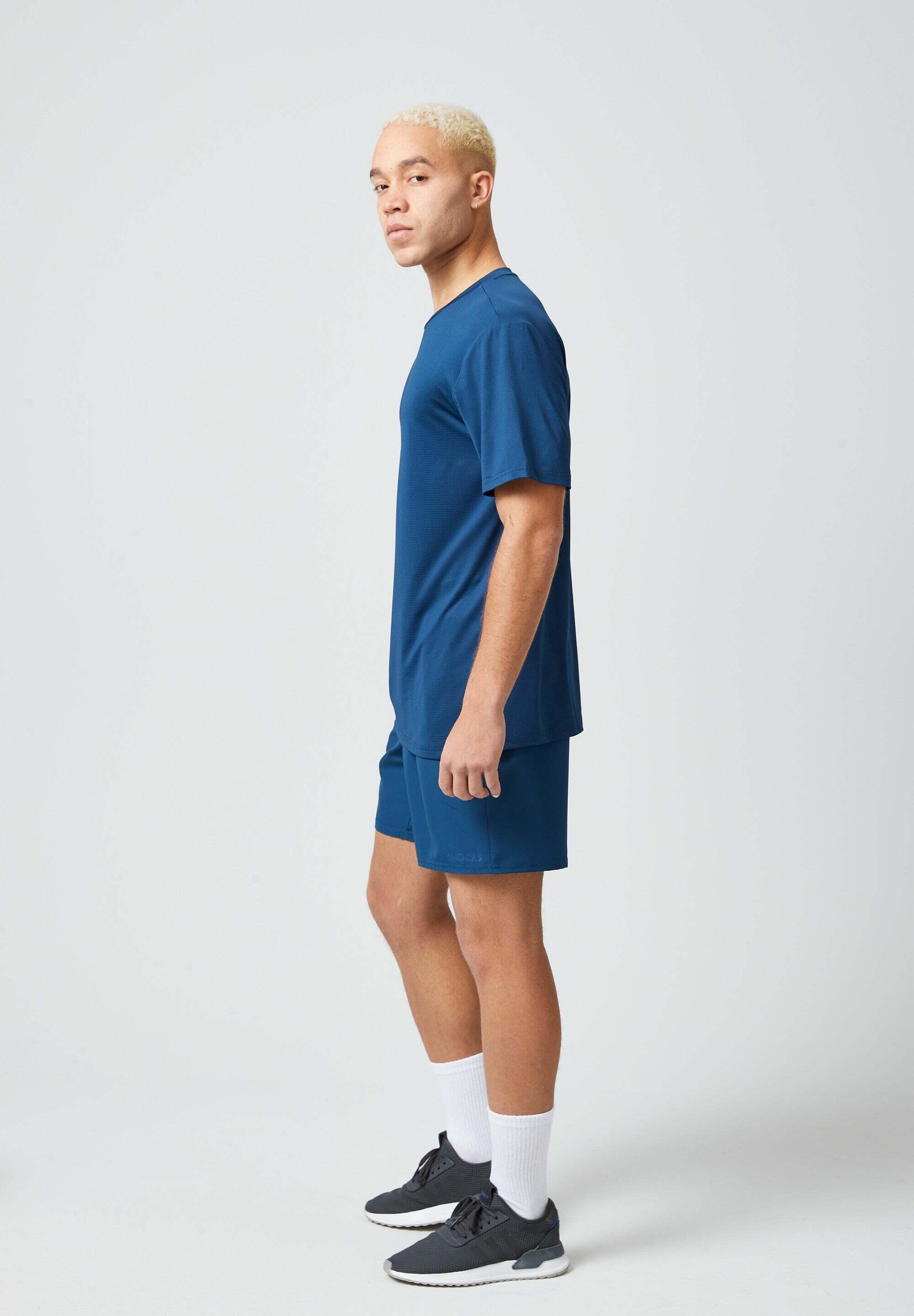 TRAININGSSHIRT HERREN 4/8