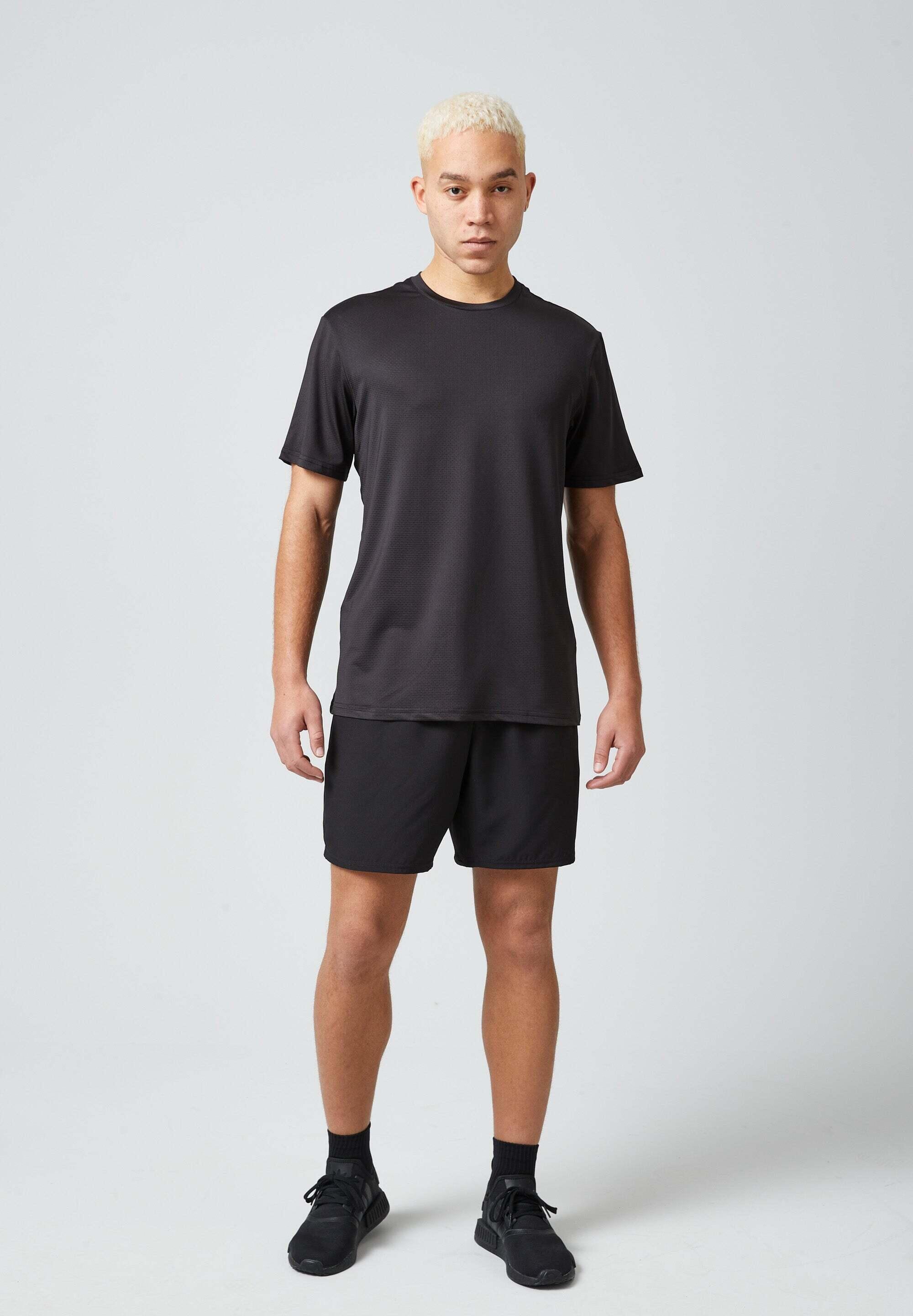 TRAININGSSHIRT HERREN 5/9