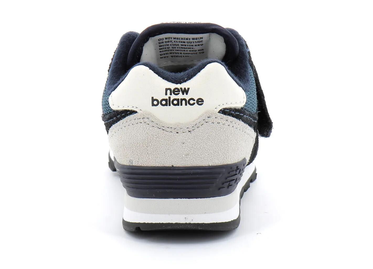 Dziecięce buty sportowe ikoniczny styl z codziennym komfortem NEW BALANCE 574 BL 4/4